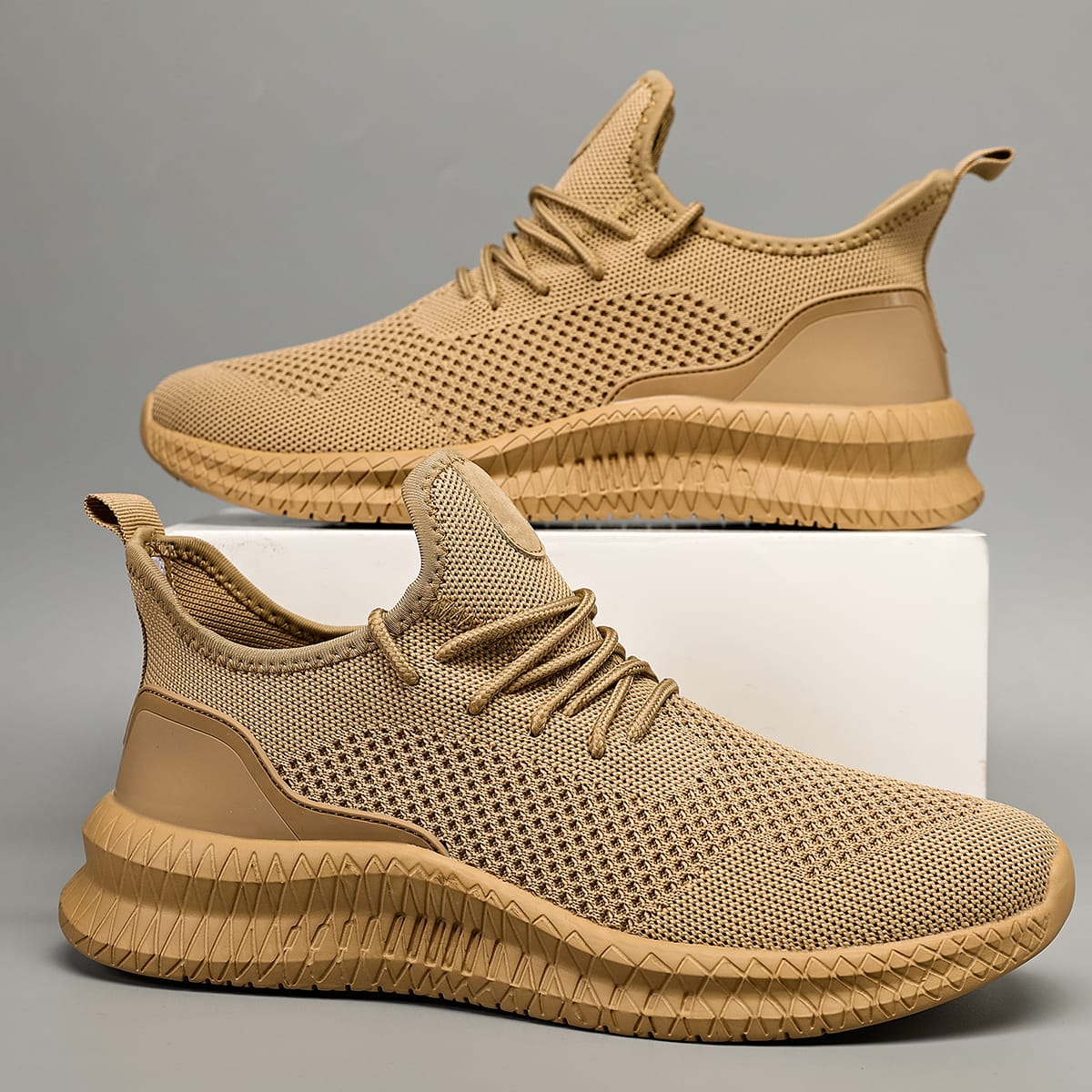 Men's Breathable Sneakers Fashion Trainer Athletic Casual Shoes High Quality Running Walking Tennis Outdoor Sneakers for Man