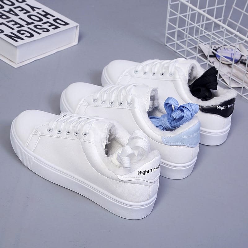 Winter Women Sneakers  Warm Plush Vulcanized Shoes Women Platform Cotton Shoes Lace Up Women White Plus Velvet Casual Shoes