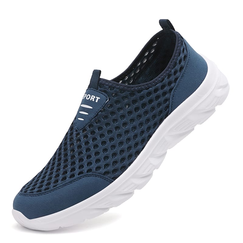 New Lightweight Men Casual Shoes Breathable Slip on Male Casual Sneakers Anti-slip Men's Flats Outdoor Walking Shoes Size 39-46
