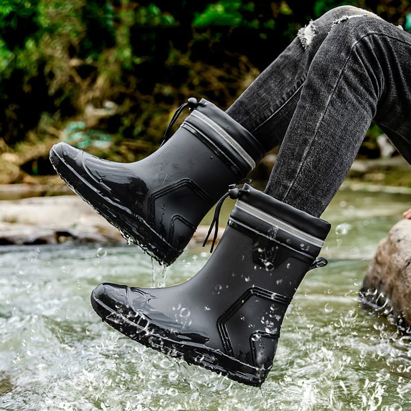 New Rain Boots Man Boots Fashion Ankle Boots Round Toe Plarform Boots Outdoor Non-slip Slip on PVC Rain Shoes Men Fishing Boots