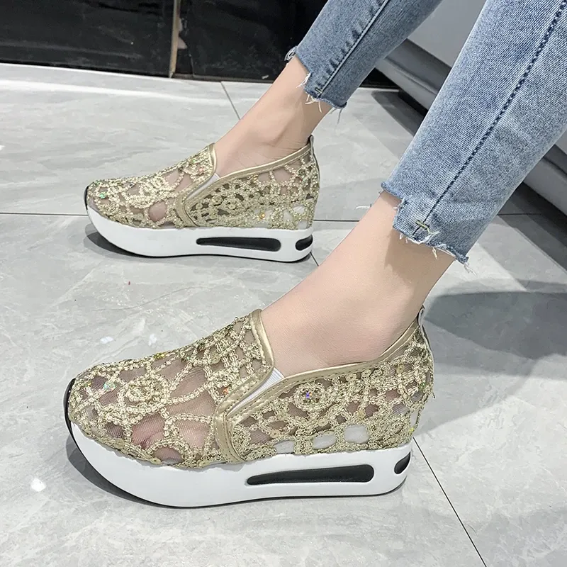 Platform Wedges Women Sneakers Floral Embroidery Mesh Sneakers Women Slip on Casual Comfy Heeled Shoes for Woman Tenis Feminino