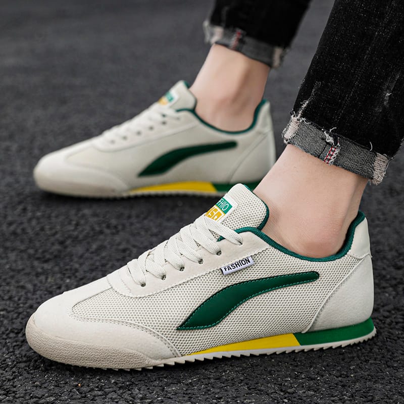 Brand Fashion Sneakers For Men 2024 Comfort Breathable Running Shoes Men Casual Sneakers Lightweight Lace-up Men Jogging Shoes