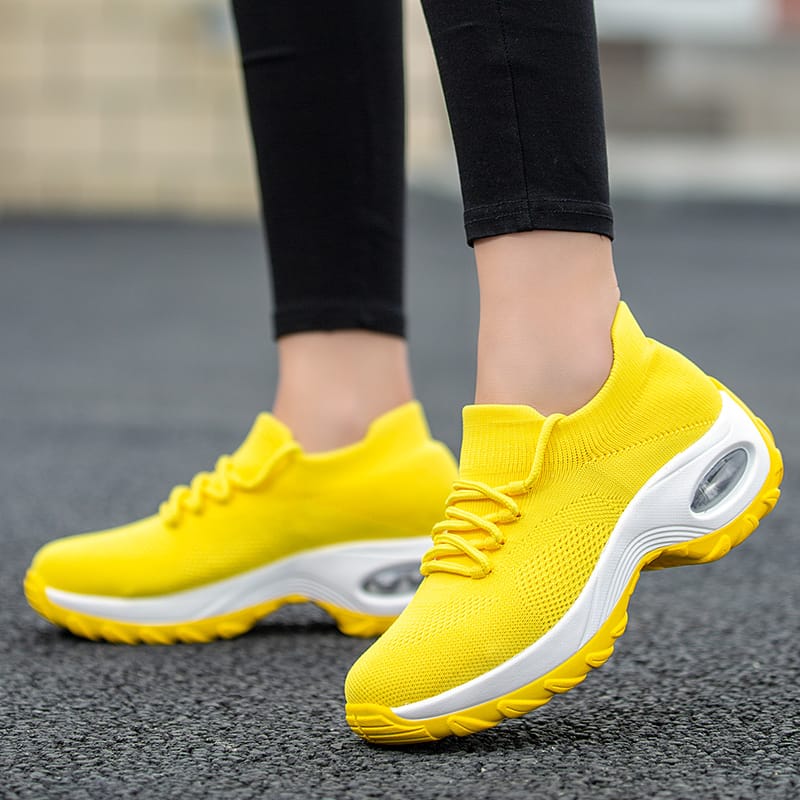 2023 Spring and Autumn Women's Sports Running Platform Yellow Breathable Mesh Socks Boots Cushioned Sports Shoes
