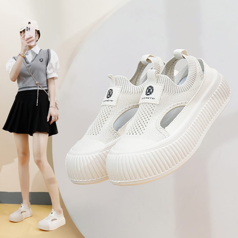 2024 Summer New Korean Mesh Hollow Out Breathable Flat Shoes White Casual Platform Knitted Shoes Sneakers Zapatillas Mujer