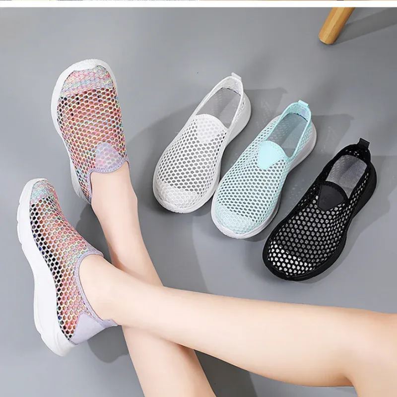 Summer women's hollow mesh breathable, lightweight, comfortable sports and leisure old Beijing cloth shoes