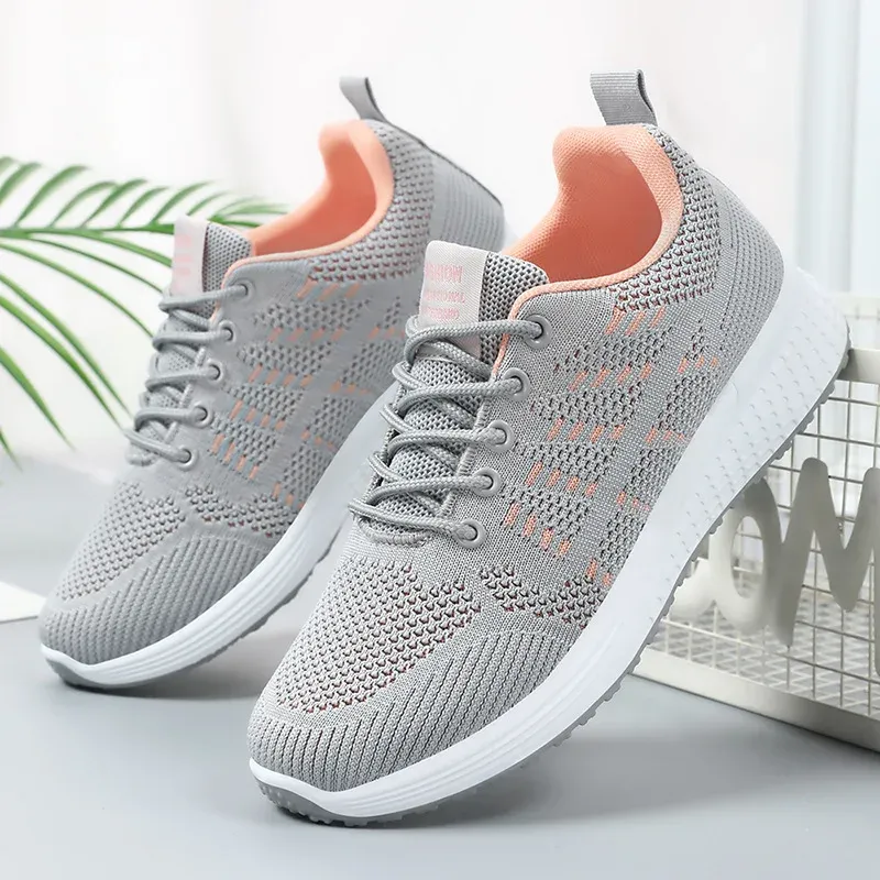 2024 Summer New Mesh Breathable Sports Women's Shoes Fashion Colored Versatile Casual Shoes Comfortable Women's Style