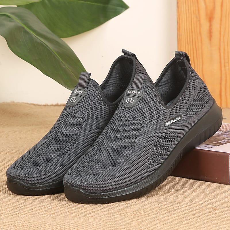 Hot Sale Light Man Running Shoes Comfortable Breathable Men's Sneaker Casual Antiskid and Wear-resistant Jogging Men Sport Shoes