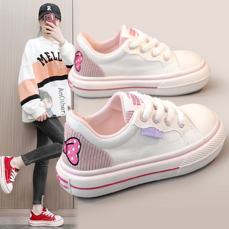 Breathable Women's Canvas Shoes with Round Toe and Increased Height