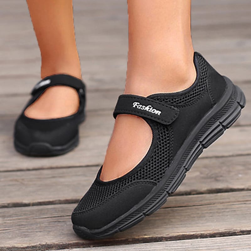 Casual Shoes Women's Sneakers 2024 New Fashion Walking Soft Women Sneakers Slip On Plus Size Woman Shoes Ladies Vulcanize Shoes
