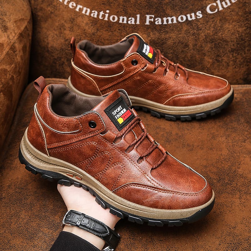 Autumn and Winter New Men's Boots Winter Leather Warm Ankle Boots Mountaineering Shoes Men's Non Slip Outdoor Hiking Shoes