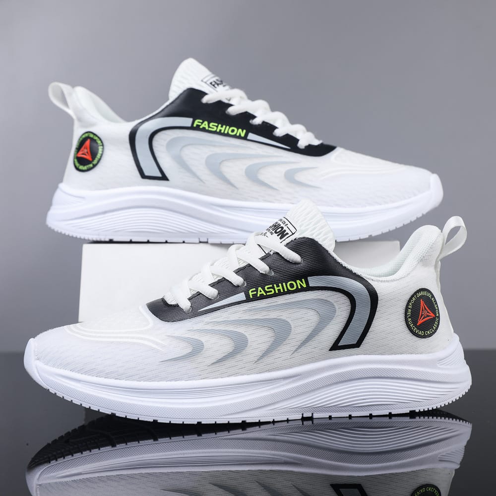 2023 New Men's Shoes Summer Soft Sole Mesh Breathable Sneakers Outdoor Running Shoes Versatile Trendy Fashion Casual Shoes