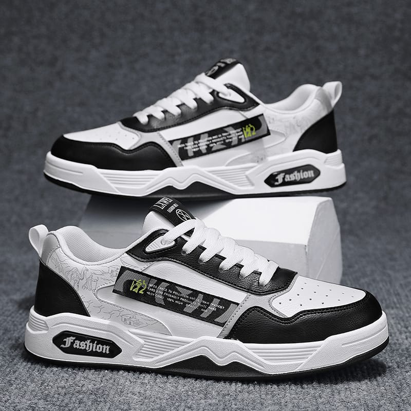 2024 Spring New Student Sports Shoes Men's Fashion Versatile Thick Sole Board Shoes Leather Contrast Retro Flat Casual Shoes