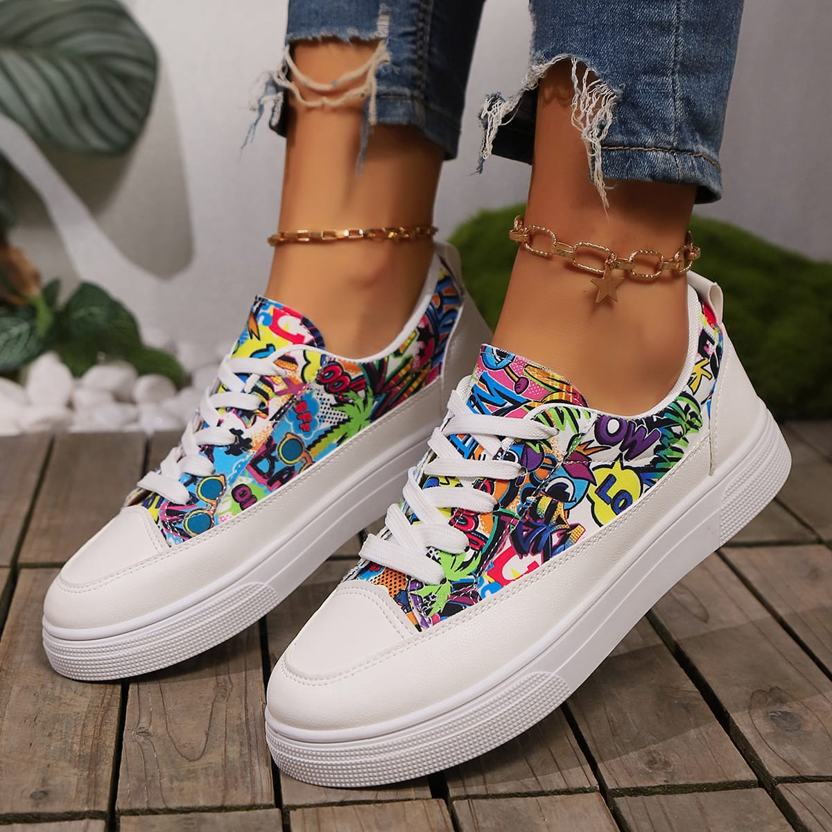 Women Sneakers 2024 New Comfortable Casual Loafers Designer Flats Shoes Fashion Lightweight Outdoor Sneakers Zapatos De Mujer