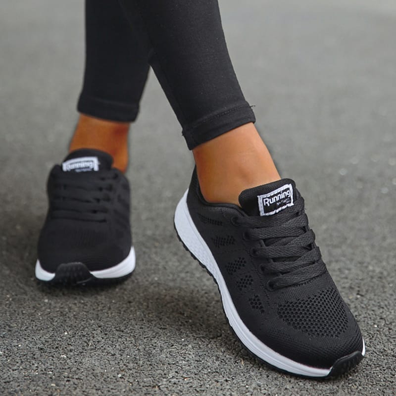 Breathable Women's Sneakers Fashion 2024 New Solid Color Outdoor Sneakers Women Mesh Fabric Lace Up Woman Shoes Female Footwear