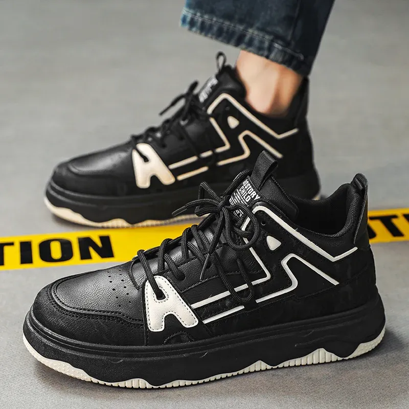 2024 New Fashion Sports Shoes Men's Personalized Vulcanized Shoes Men's Casual Fashion Comfortable Versatile Sports Shoes Men