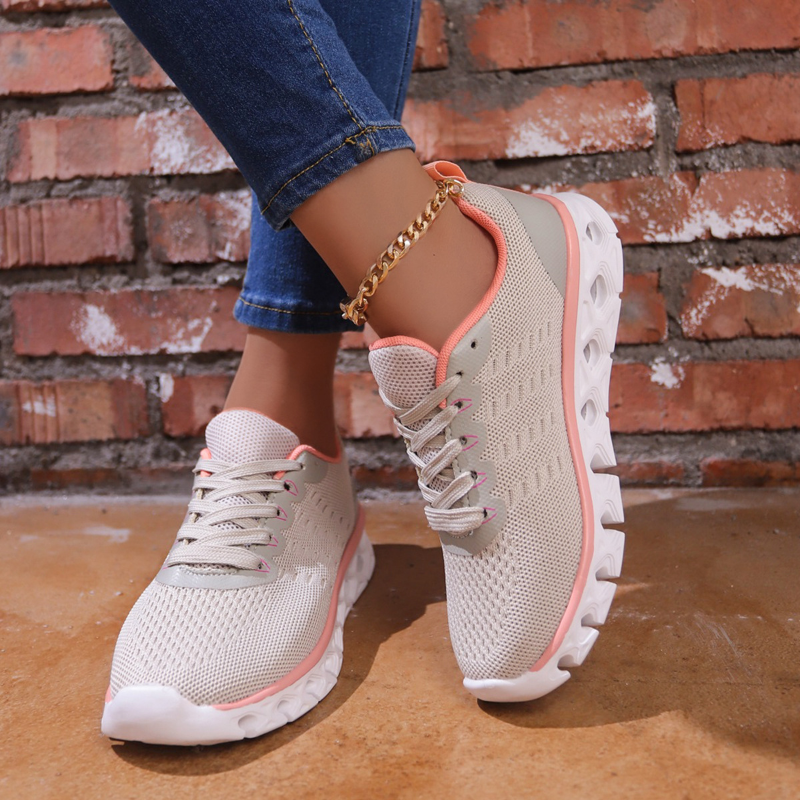 Fashion Knitted Sneakers for Women 2023 Autumn Slip on Walking Shoes Woman Mesh Breatheable Casual Sport Sneakers Plus Size
