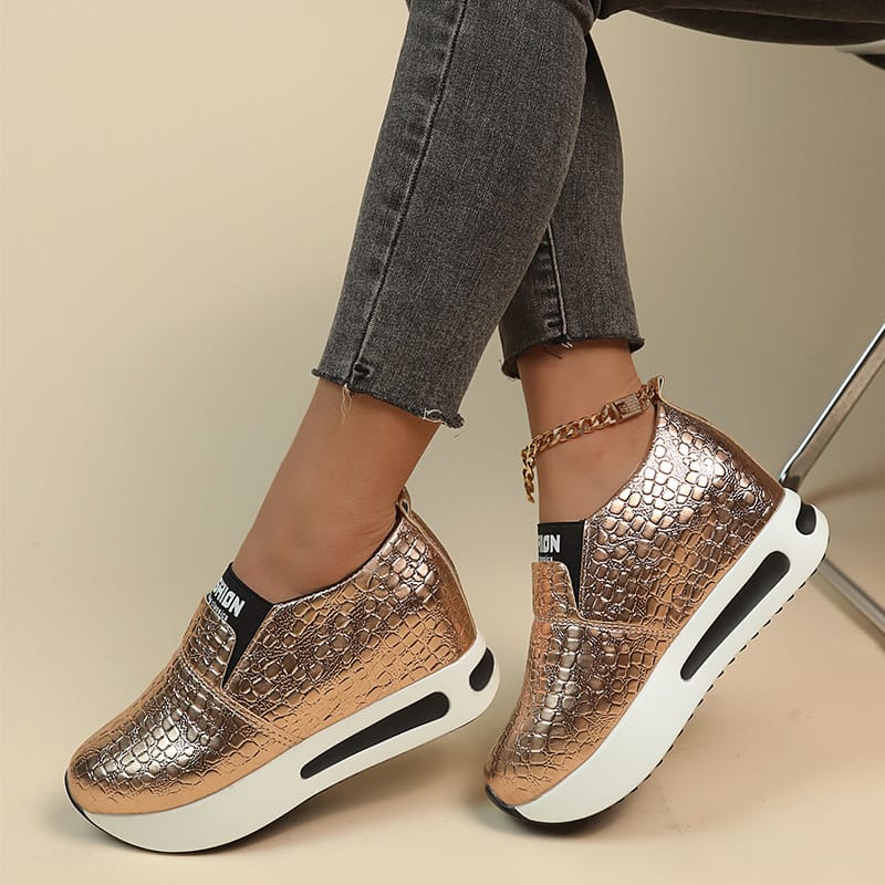 Women's Casual Shoes New Thick Bottom Walking Sneakers Fashion Round Head Solid Colour Slip on Loafers Zapatos Para Mujer