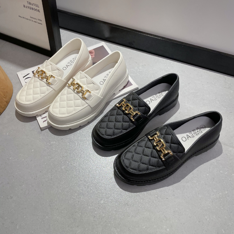 Women Pumps 2023 Spring Fashion Metal Chain Water Proof Soft Leather Women Casual Shoes Light Slip on Women Rain Boots Loafers