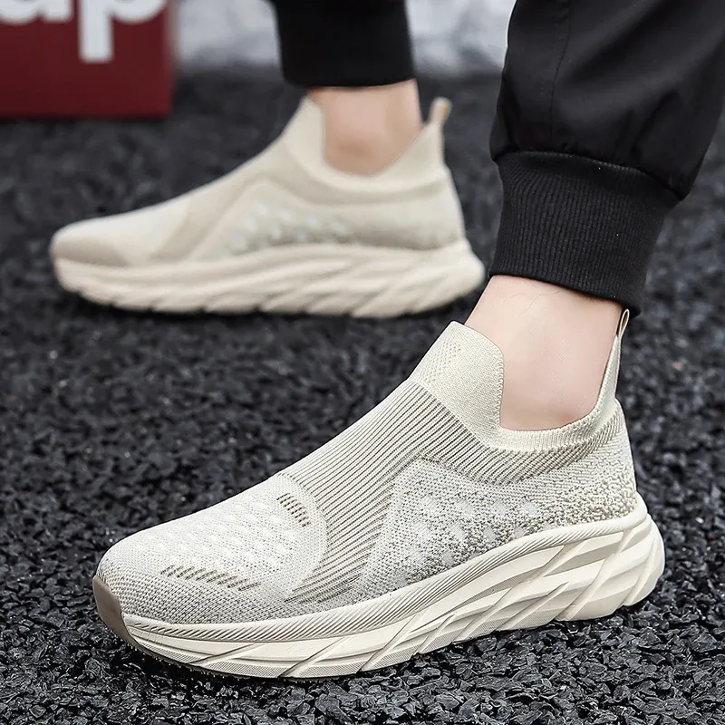 2024 Summer Couple's Casual Shoes Fashionable and Versatile One Step Lazy Shoes Lightweight and Breathable Outdoor Sports Shoes