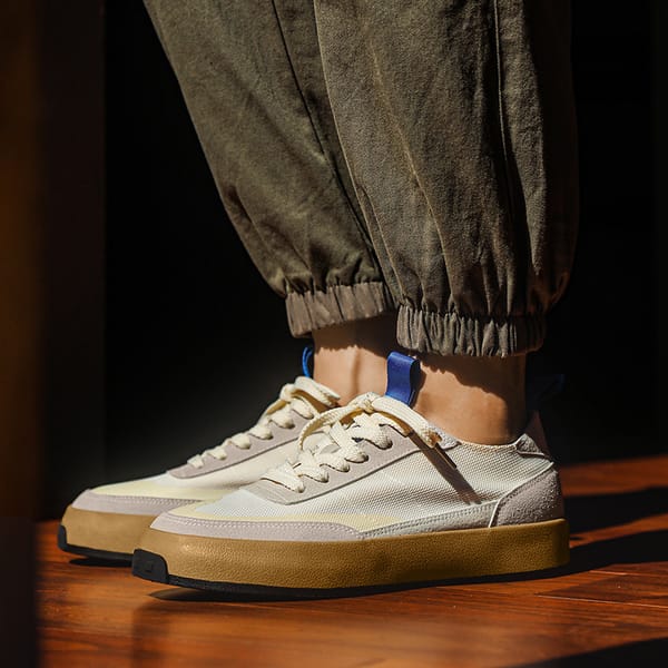 2024 Summer Fashion Yellow Skateboard Shoes for Men Breathable Canvas Sneakers Men Non-slip Casual Sneakers