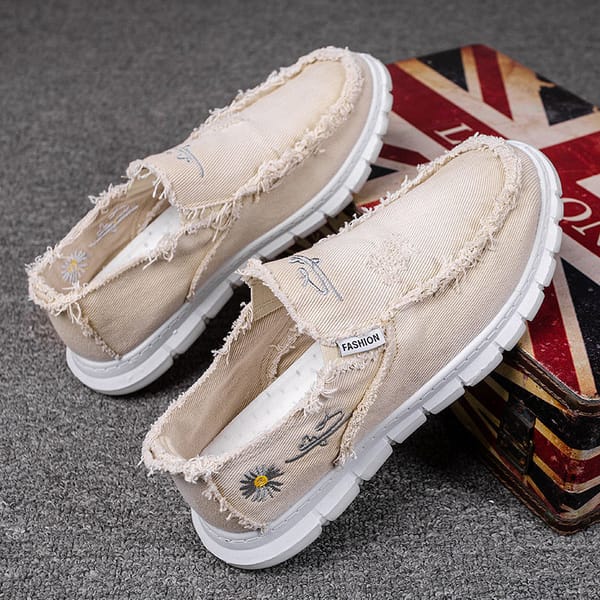 2024 new Men's shoes summer fashion breathable canvas casual shoes soft soled anti slip driving shoes Loafers shoes