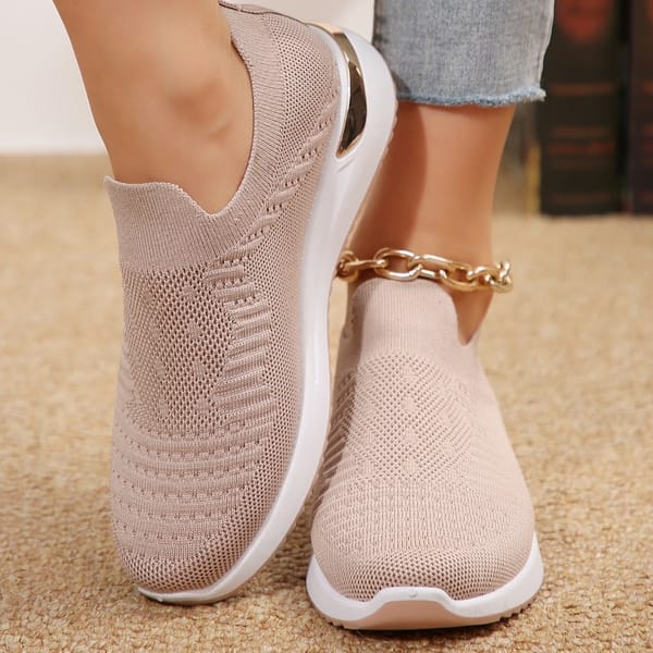 Women's Single Shoes New Flat Round Head Flying Woven Shallow Mouth Sports Shoes Casual Comfort Lightweight Non-slip Cloth Shoes
