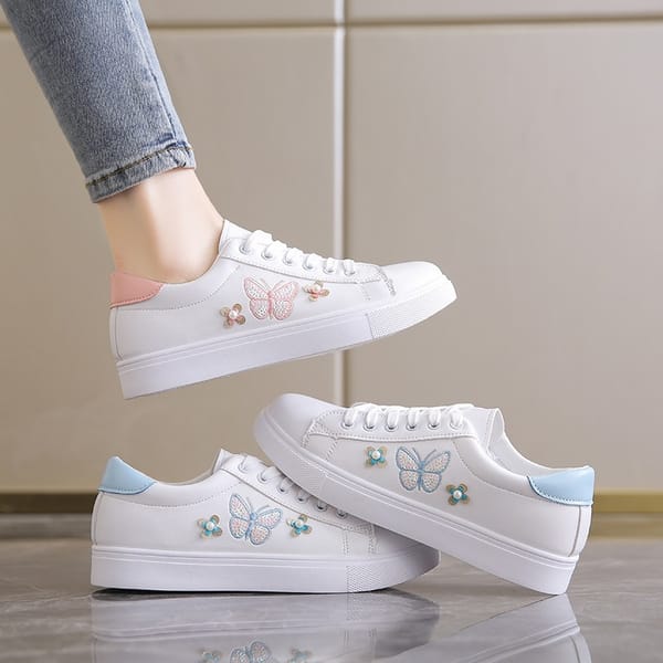 New Spring Breathable Flat Sole Shoes with Leather Lace Up Sports Fashion Casual Little White Shoes