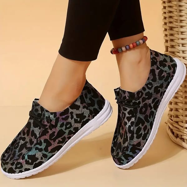 Women Sneakers 2024 New Fashion Breathable Loafers Casual Shoes Lightweight Designer Outdoor Sneakers Women Shoes for Women
