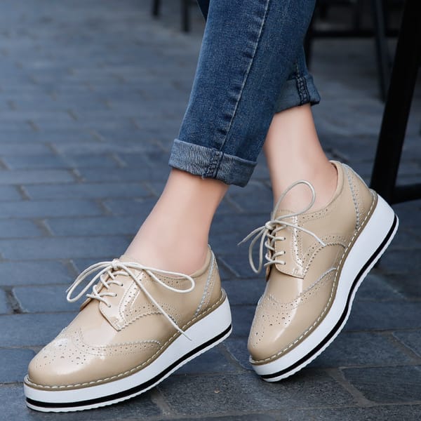 Spring Autumn Women Platform Gold Flats Brogue Leather Lace Up Classic Bullock Footwear Female Oxford Shoes Fashion Casual Lady