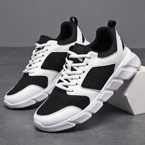 A Pair Of Unisex Casual Sneakers Stylish And Light Suitable For Walking And Hiking Exercise Healthy Living