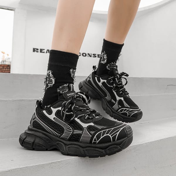 Men's Tennis Shoes 2023 Summer New Breathable Mesh Platform Chunky Sneakers for Men Outdoor Non-slip Male Casual Running Shoes