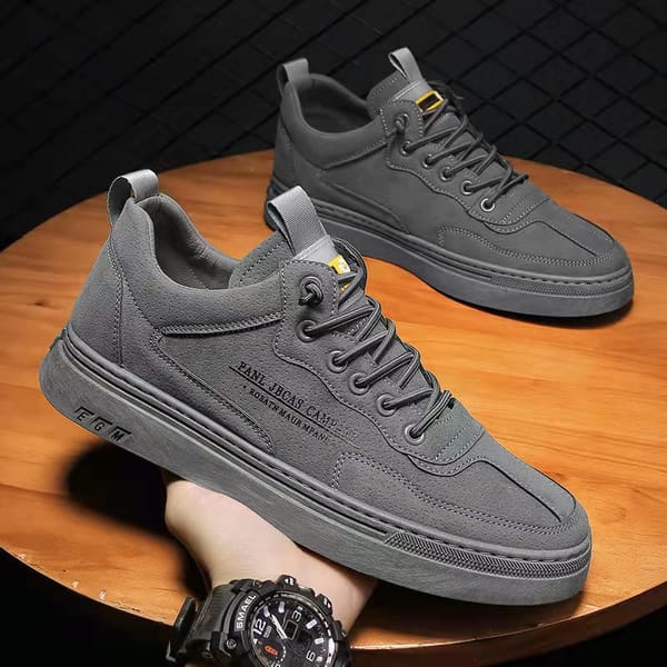 Men Casual Sneakers Brand Running Walking Shoes for Men Outdoor Leather Shoes Comfortable Lace Up Vulcanize Shoe Tenis Masculino