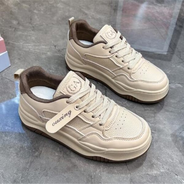 Small white shoes female spring autumn new student tide all wear thick sole single shoes casual sneakers shoes C1371