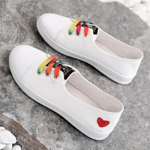 Canvas Shoes Women Vulcanized Shoes Fashion Heart-shaped Flat Sneakers Ladies Lace-up Casual Shoes Breathable Walking Sneakers