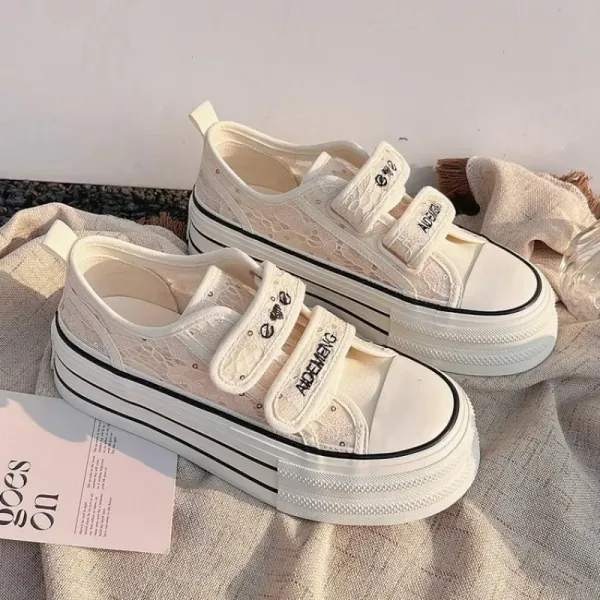 2024 New Fashion Versatile New Women's Shoes Platform Canvas Shoes Autumn Campus Style Shoes  Sports Flats Women