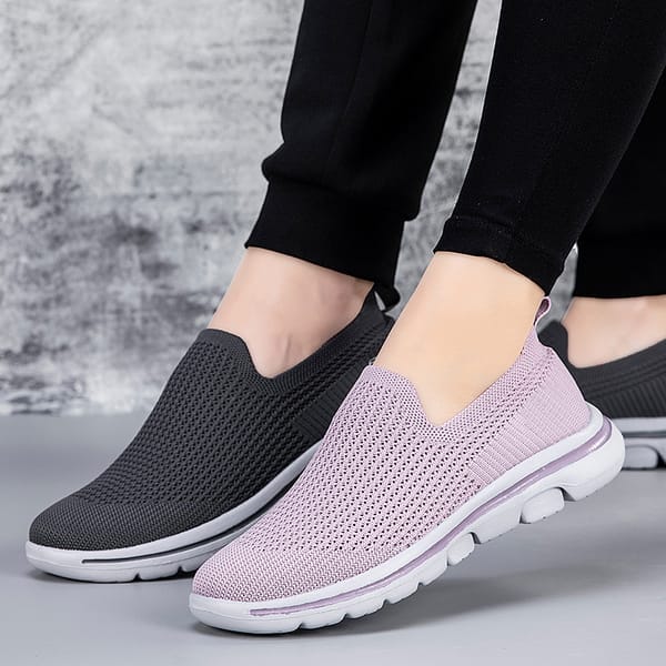 2024   new fashion women and men sports shoes 00658778871