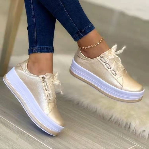 Skateboard Shoes Women 2022 Fashion Round Toe Platform Shoes Casual Woman Lace Up Flats Women's Loafers Zapatos Mujer Size 43